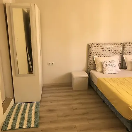 El Centro Casa *