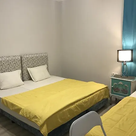 El Centro Casa Burgas Stad