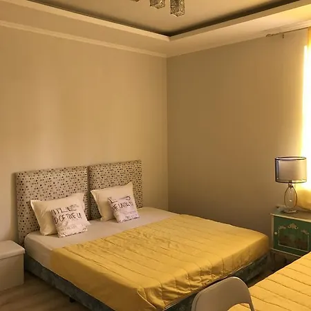 El Centro Casa *